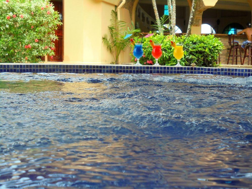 Delfin Beach Front Resort Bãi biển Bãi biển Esterillos Ngoại thất bức ảnh